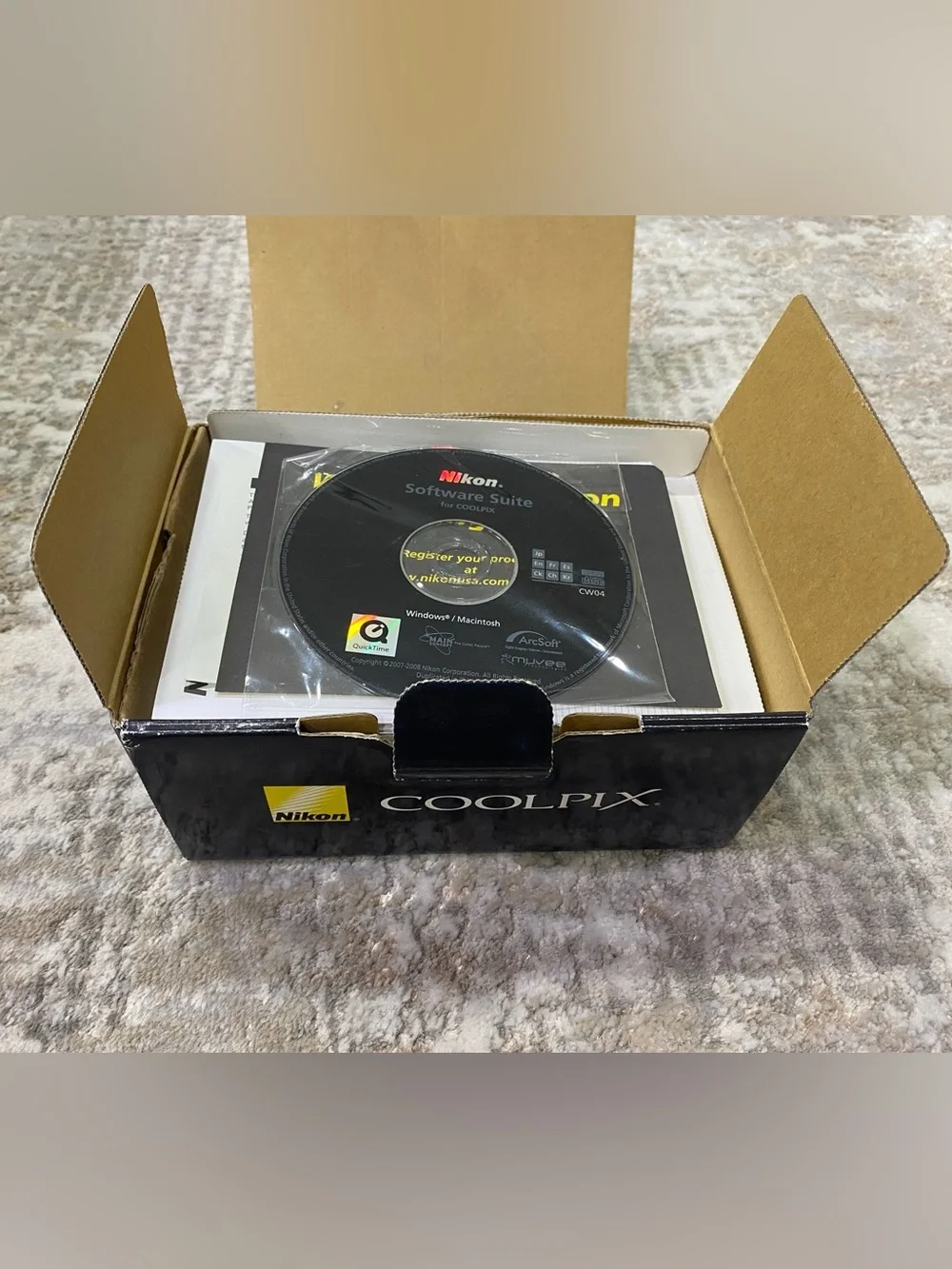 Nikon Coolpix S560 Black in EUC